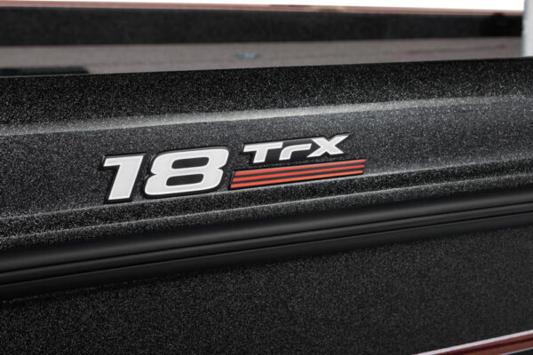 TRITON 18TRX – Image 10