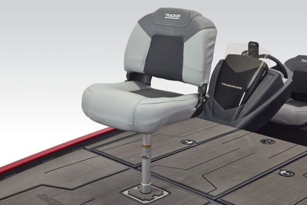 TRACKER PRO 170