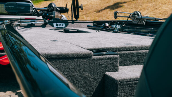 TRACKER PRO TEAM 175 TXW – Image 8