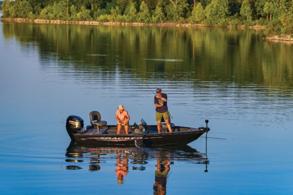 TRACKER SUPER GUIDE V-16 SC – Image 3