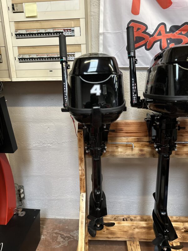 MERCURY 4 MH OCCASION – Image 2