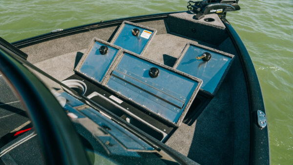 TRACKER PRO GUIDE V-16 WT – Image 7