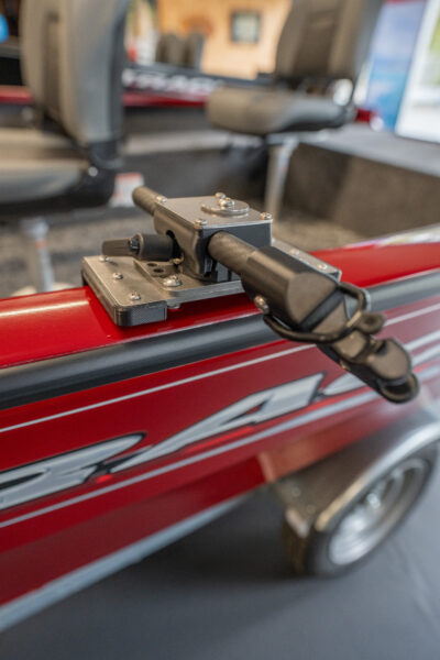 Bras de maintien pour perche KED