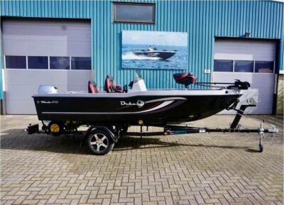 Orka Whale 475 SC bateau de pêche aux carnassiers